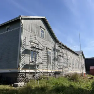 Vanhan rakennuksen maalaus