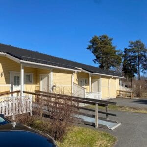 Rivitalon huoltomaalaus